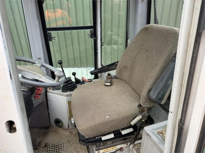 Chargeuse sur pneus Fiat FR90 Parallel Loading Shovel