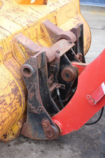 Chargeuse sur pneus Fiat Hitachi FH-W110