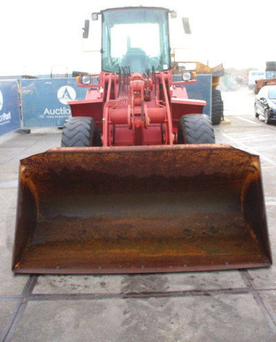 Chargeuse sur pneus Fiat Hitachi FH-W110