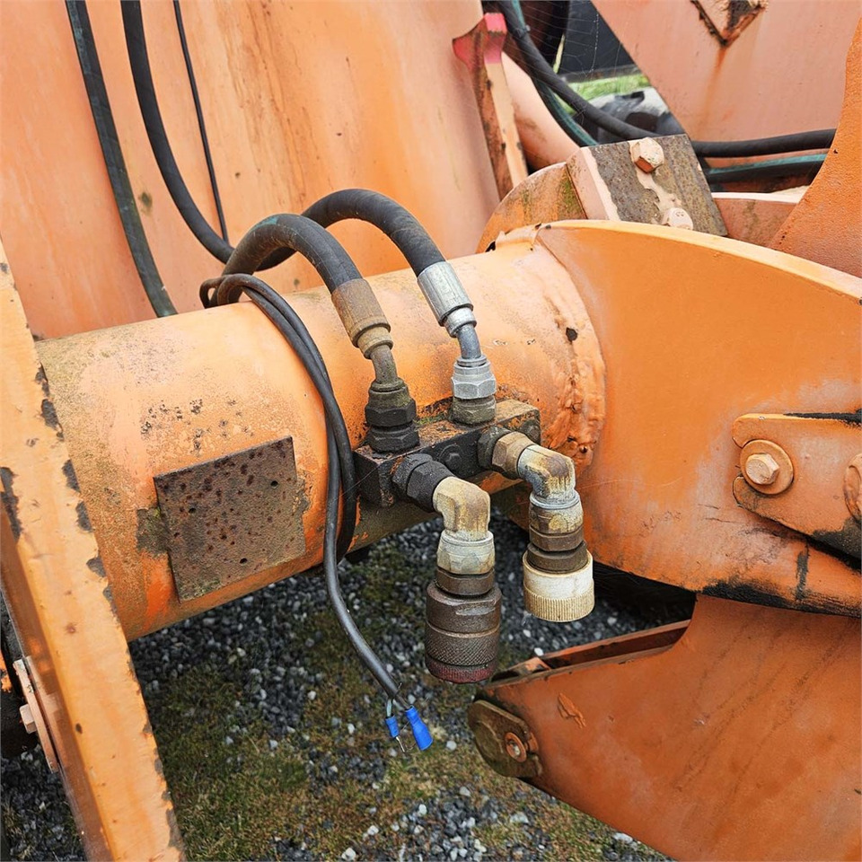 Chargeuse sur pneus Fiat-Hitachi W80 H