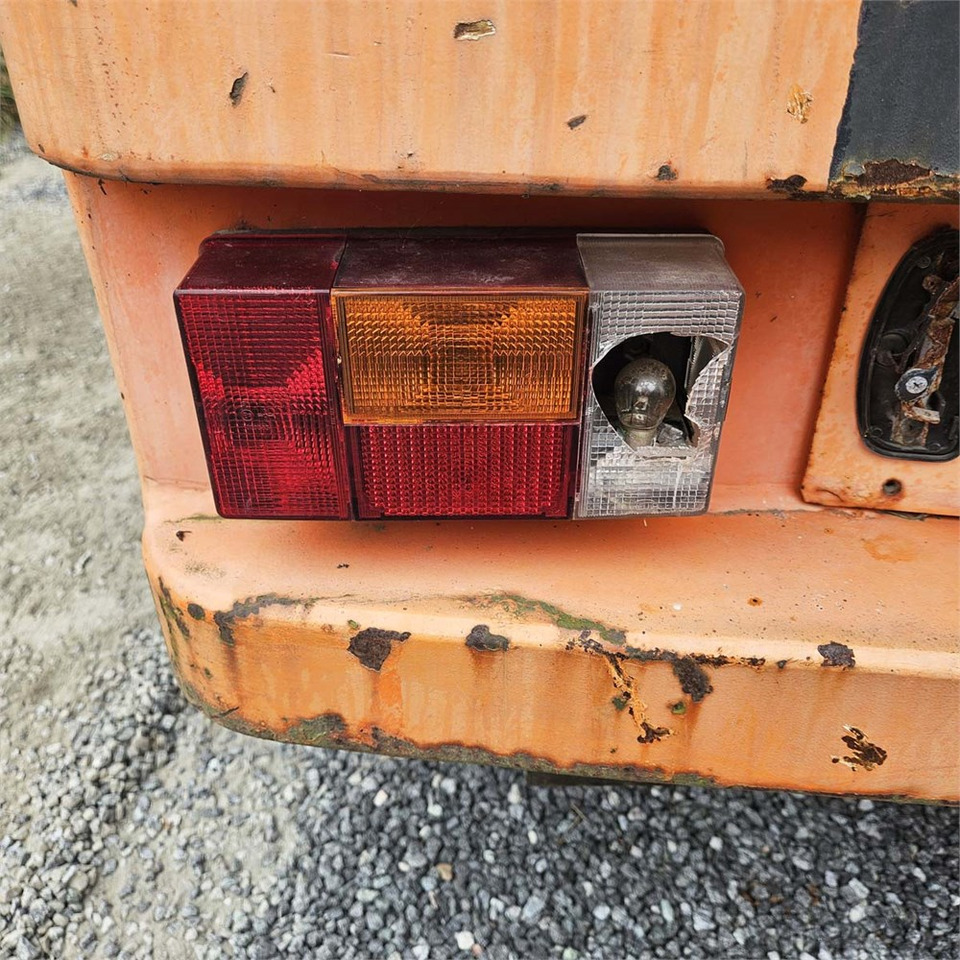 Chargeuse sur pneus Fiat-Hitachi W80 H