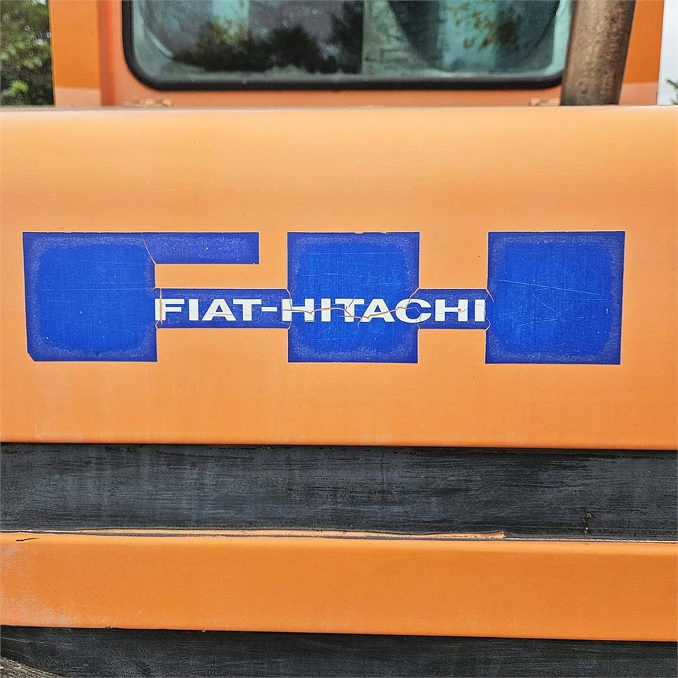 Chargeuse sur pneus Fiat-Hitachi W80 H