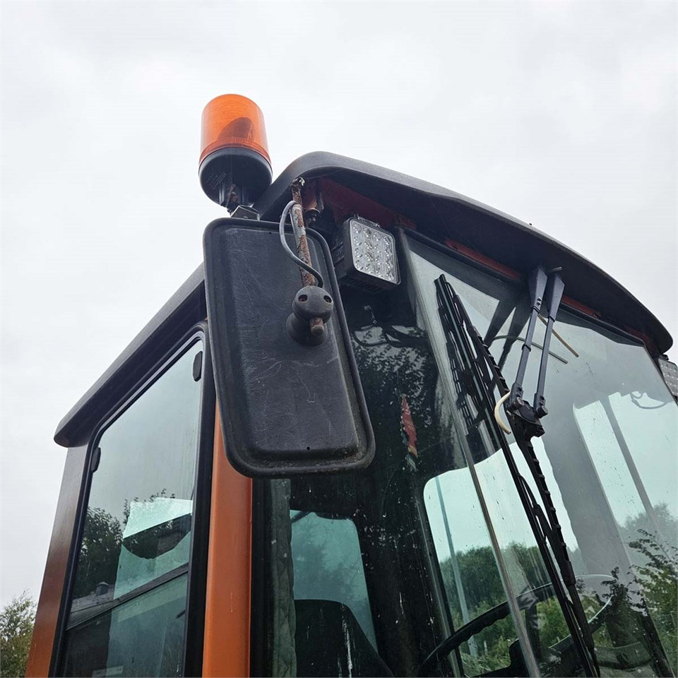 Chargeuse sur pneus Fiat-Hitachi W80 H