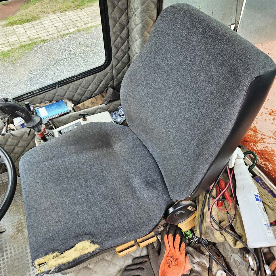 Chargeuse sur pneus Fiat-Hitachi W80 H