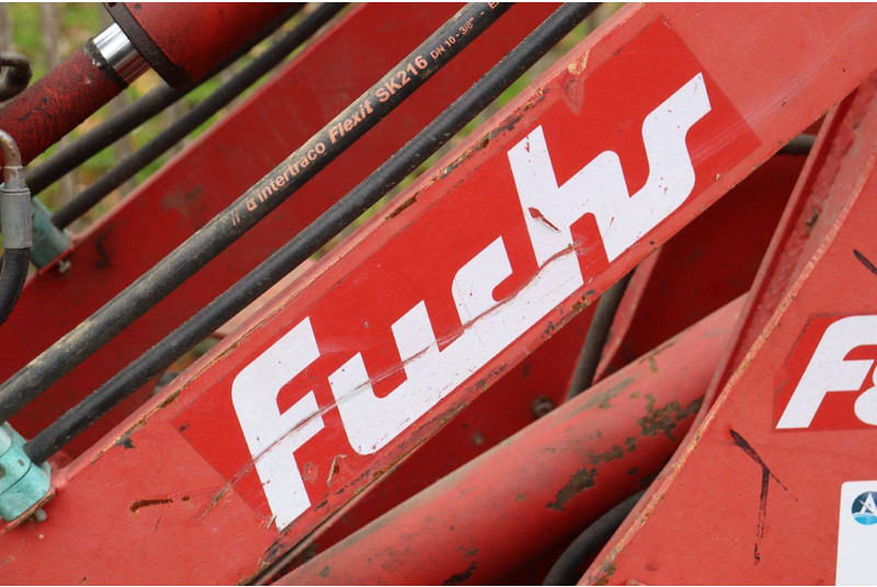 Chargeuse sur pneus Fuchs F853H