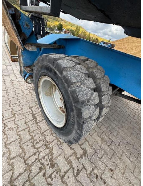 Chargeuse sur pneus Fuchs MHL360