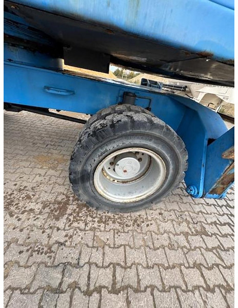 Chargeuse sur pneus Fuchs MHL360