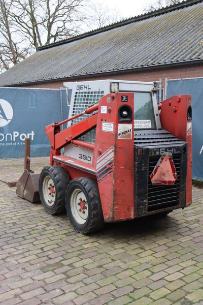 Chargeuse sur pneus Gehl 3610