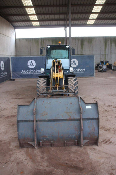 Chargeuse sur pneus Gehl 650