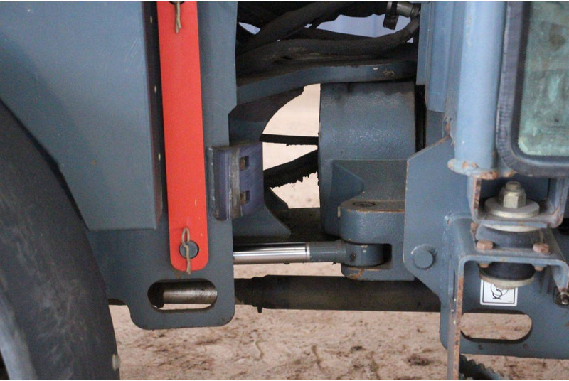 Chargeuse sur pneus Gehl 650