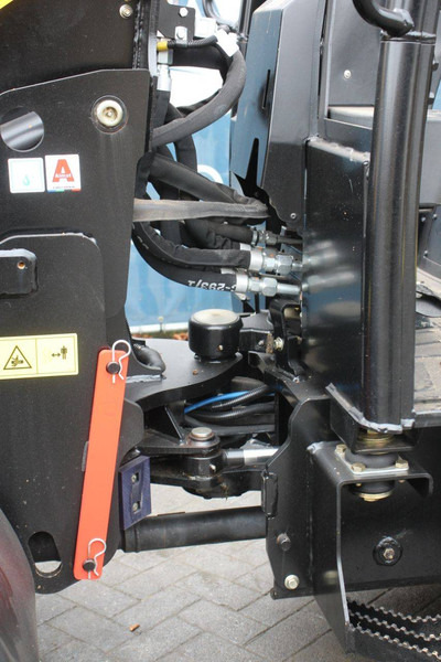 Chargeuse sur pneus Gehl AL550