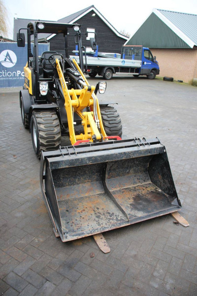 Chargeuse sur pneus Gehl AL550