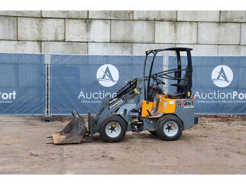 Chargeuse sur pneus Giant D254SW