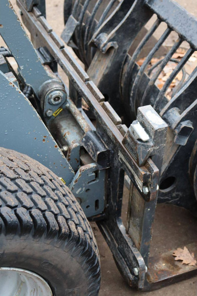 Chargeuse sur pneus Giant D254SW