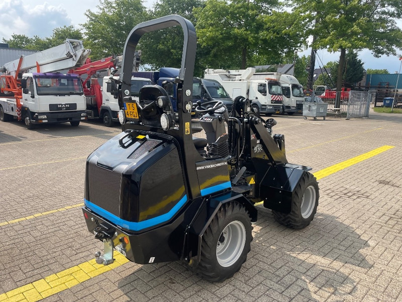 Chargeuse sur pneus Giant G 2200 E