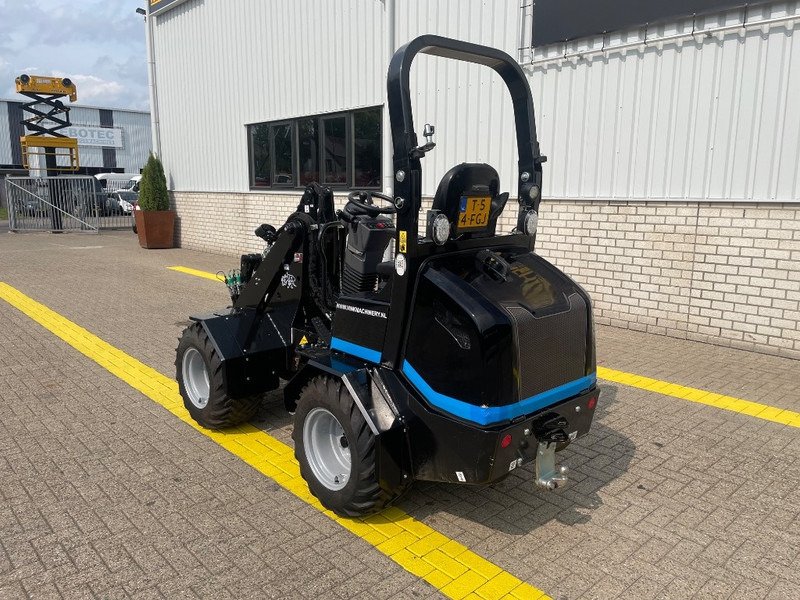 Chargeuse sur pneus Giant G 2200 E