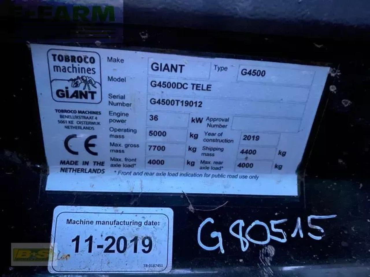 Chargeuse sur pneus Giant g4500 tele