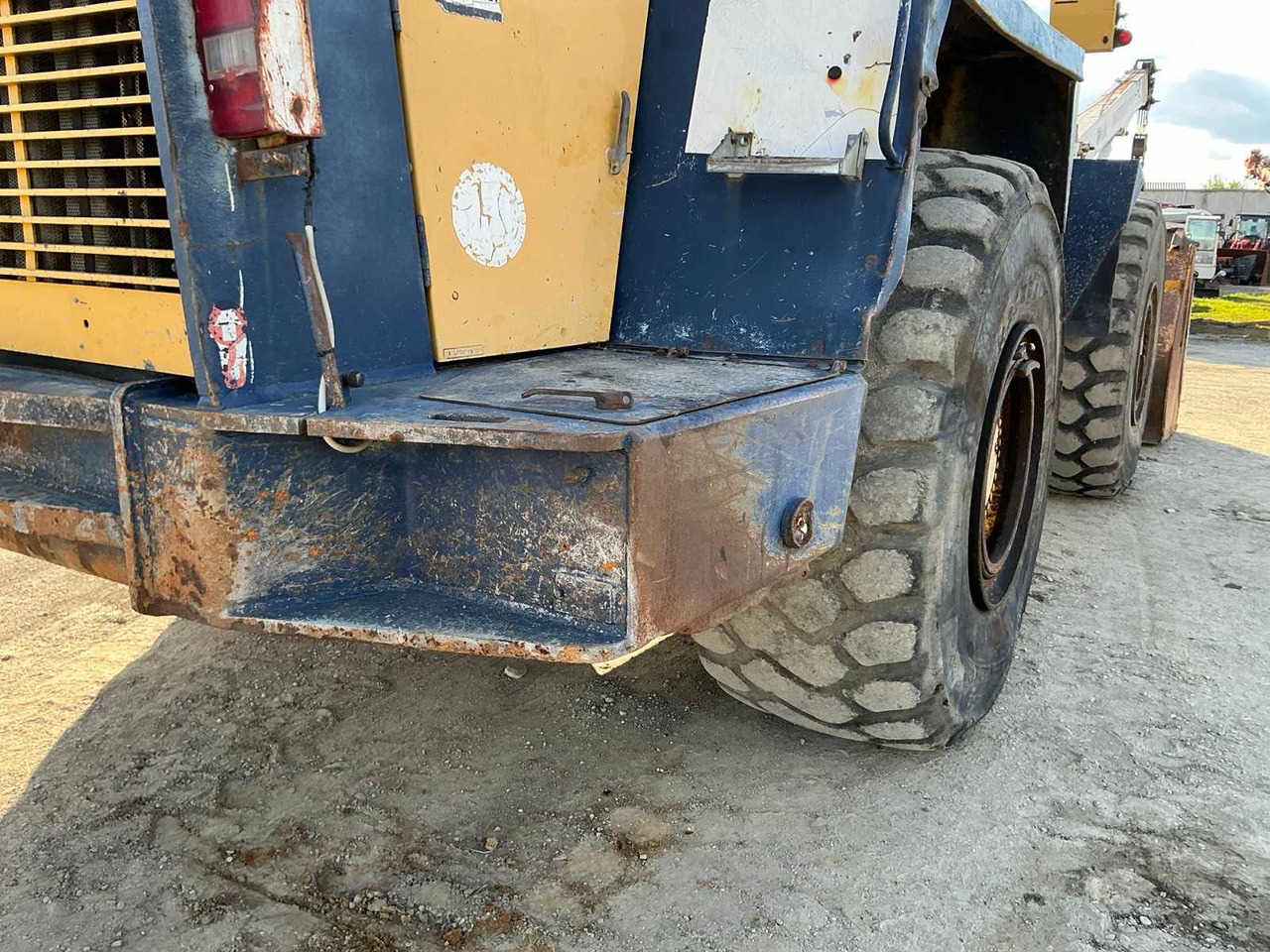 Chargeuse sur pneus HANOMAG - 70 E - SHOVEL - 1995