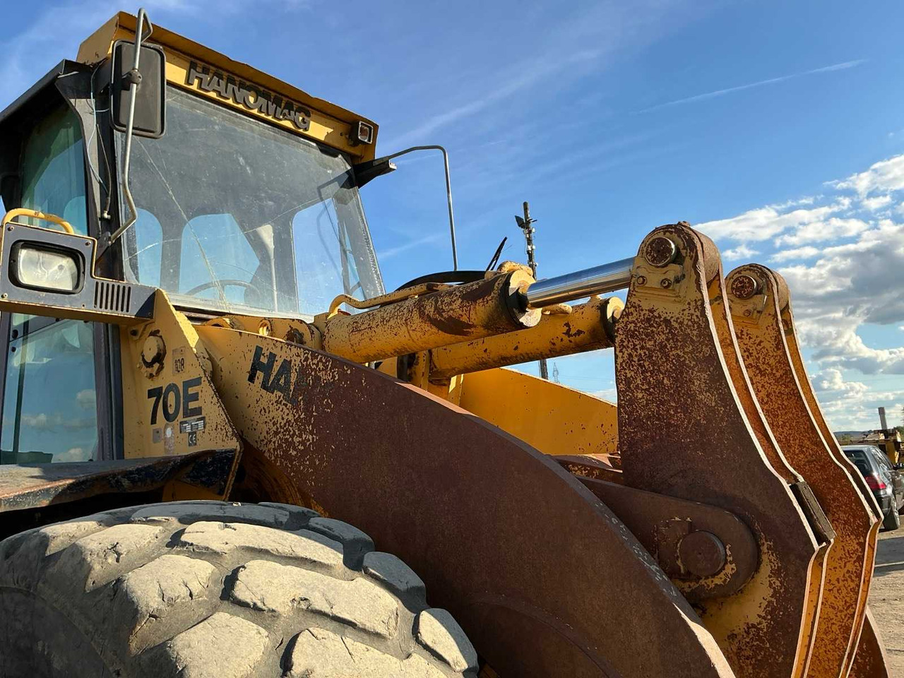 Chargeuse sur pneus HANOMAG - 70 E - SHOVEL - 1995