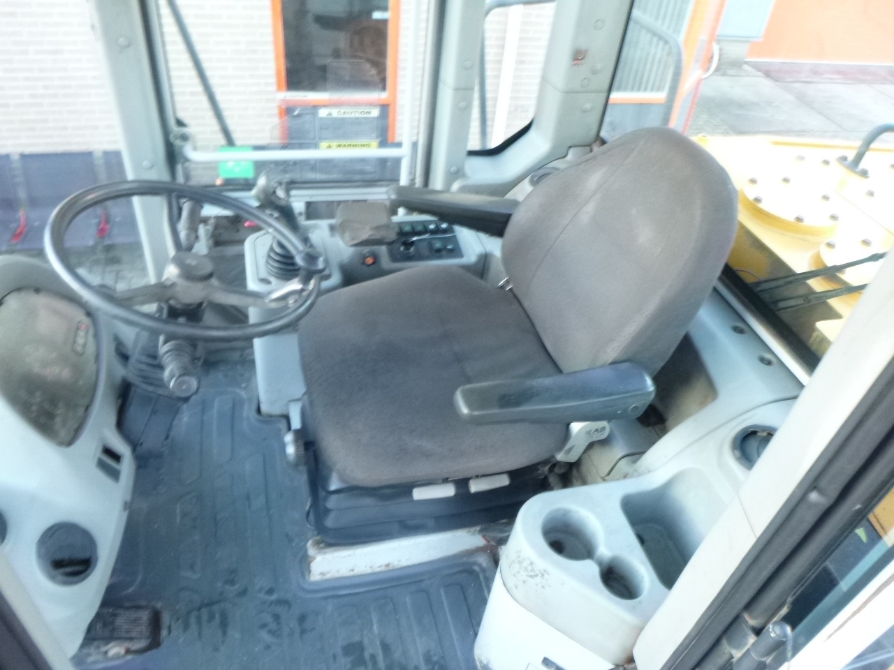 Chargeuse sur pneus HYUNDAI HL770-7A