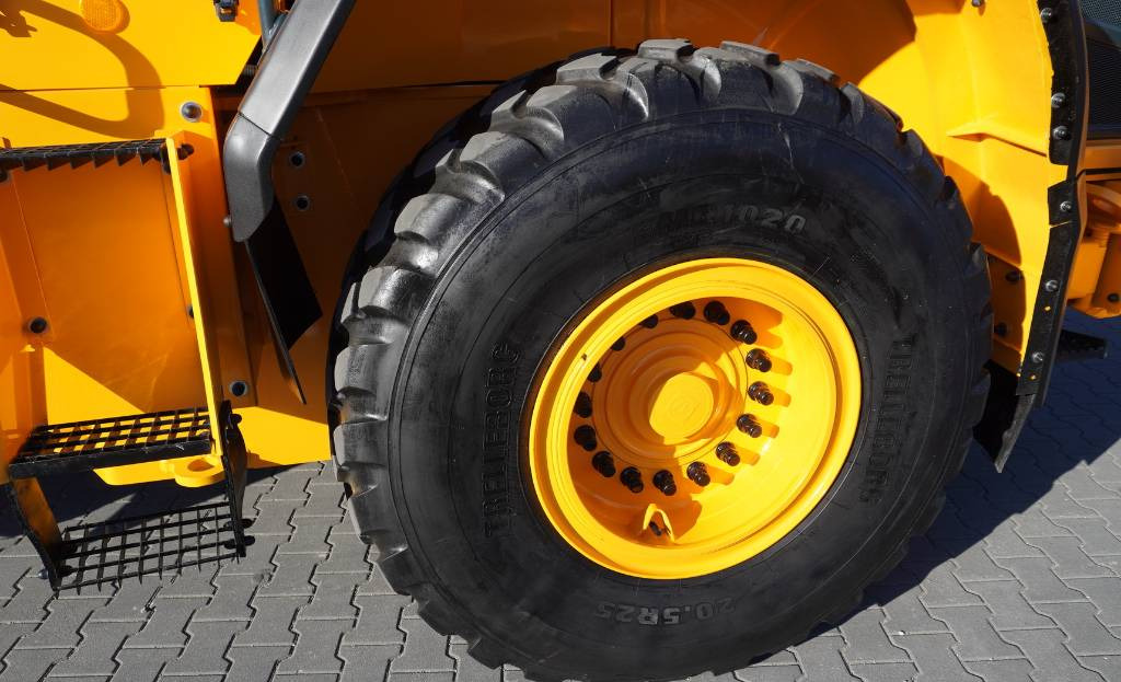 Chargeuse sur pneus HYUNDAI HL955A XT wheel loader / 2020 year / 16.6 t