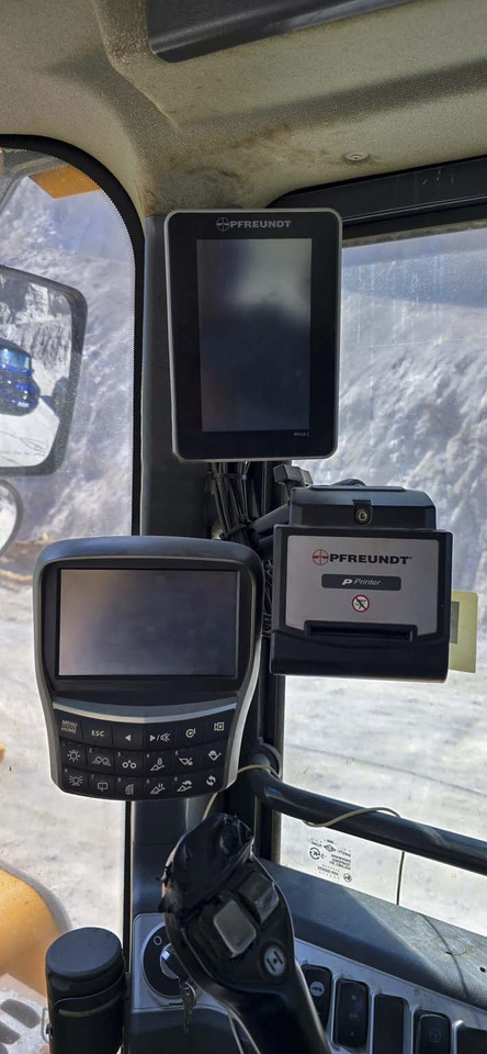 Chargeuse sur pneus HYUNDAI HL970