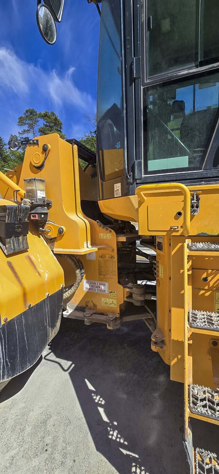 Chargeuse sur pneus HYUNDAI HL970