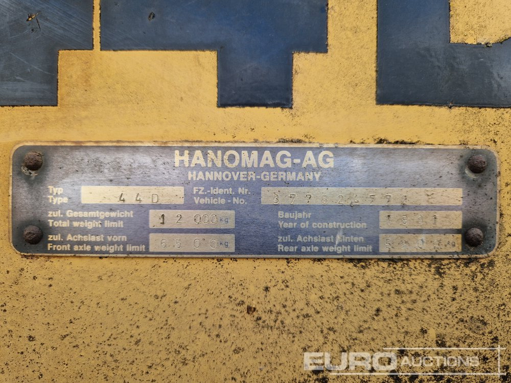 Chargeuse sur pneus Hanomag 44D