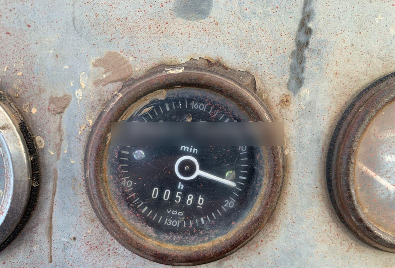 Chargeuse sur pneus Hanomag B14C