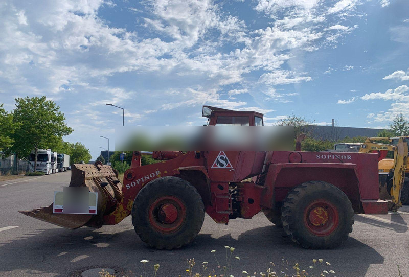 Chargeuse sur pneus Hanomag B14C