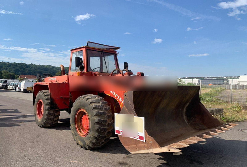 Chargeuse sur pneus Hanomag B14C