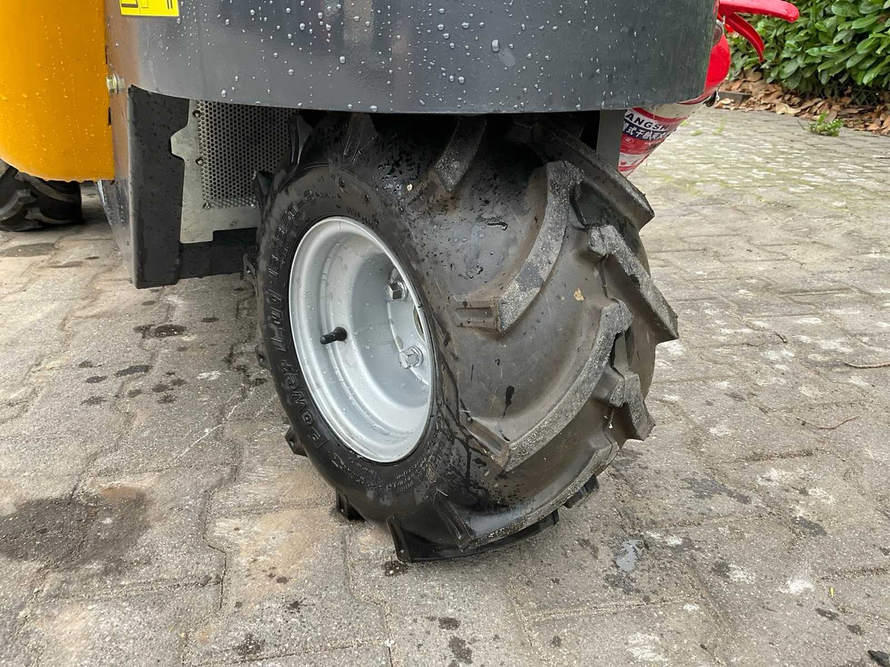 Chargeuse sur pneus Heracles H130