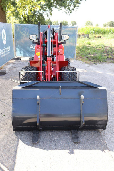 Chargeuse sur pneus Heracles H190