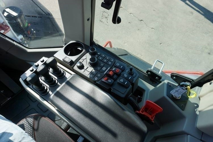 Chargeuse sur pneus Hidromek HMK 635 WL-5