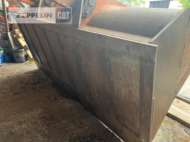 Chargeuse sur pneus Hitachi ZW220