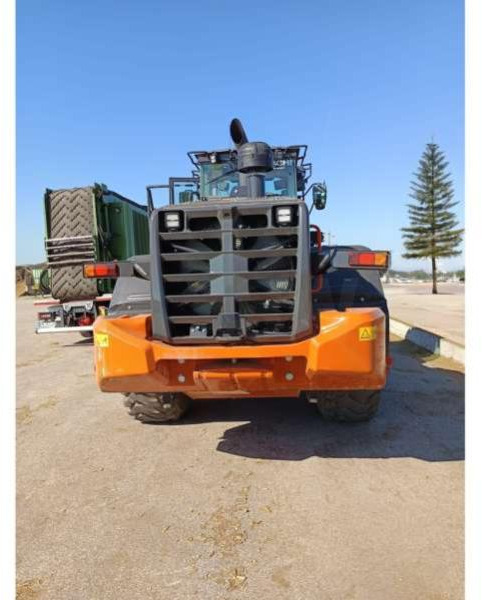 Chargeuse sur pneus Hitachi ZW220-7