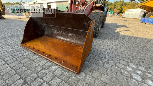 Chargeuse sur pneus Hitachi ZW250-6