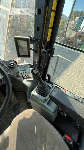 Chargeuse sur pneus Hitachi ZW250-6