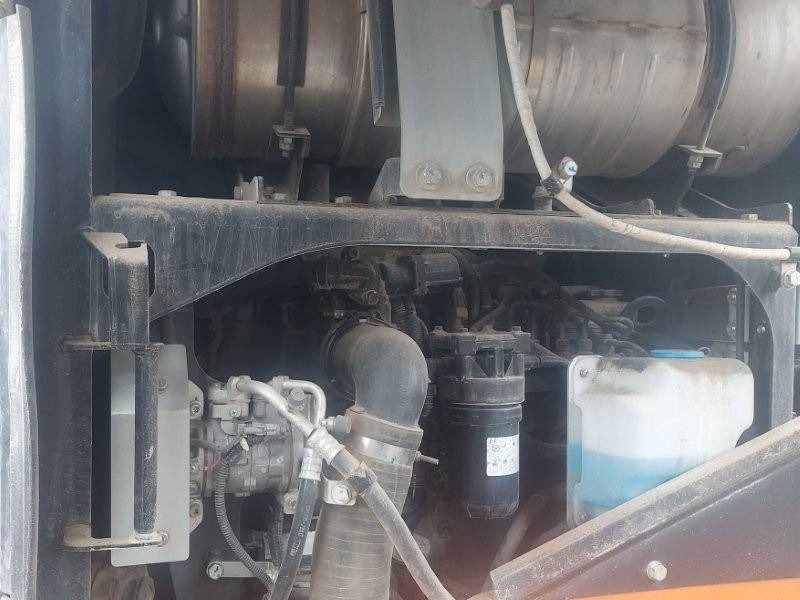 Chargeuse sur pneus Hitachi ZW 180-6