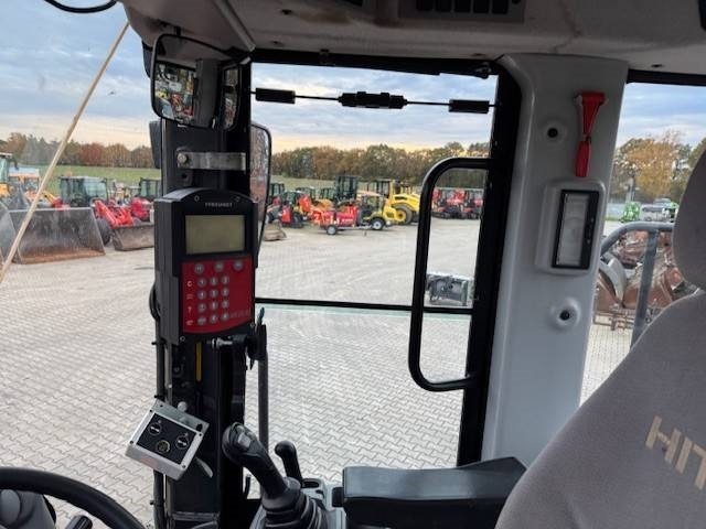 Chargeuse sur pneus Hitachi ZW 250-6