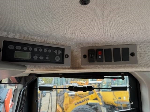 Chargeuse sur pneus Hitachi ZW 250-6