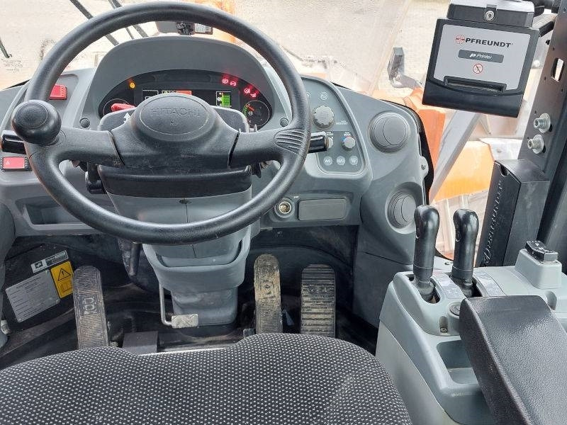 Chargeuse sur pneus Hitachi ZW 310-6