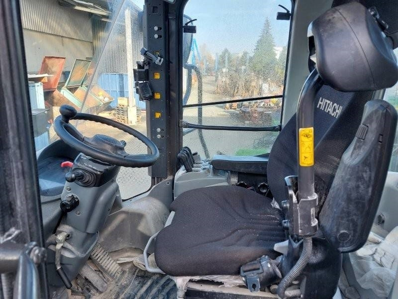 Chargeuse sur pneus Hitachi ZW 370-6