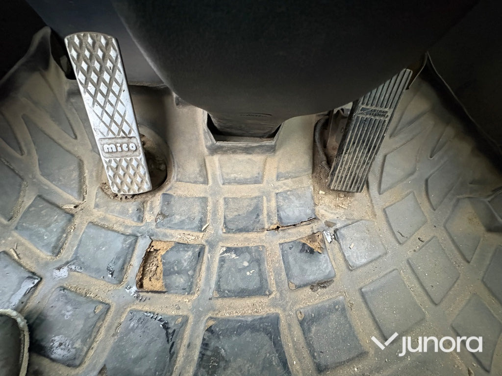 Chargeuse sur pneus Hjullastare - Abelco, ZL480