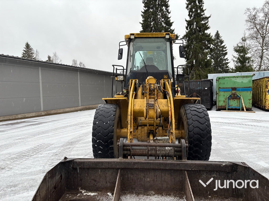 Chargeuse sur pneus Hjullastare - Abelco, ZL480