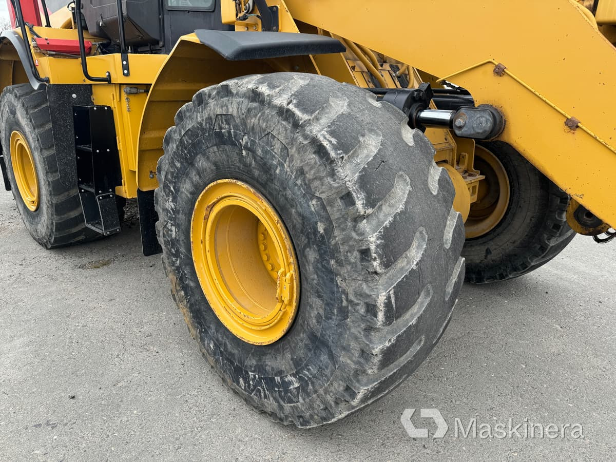 Chargeuse sur pneus Hjullastare CAT 972K