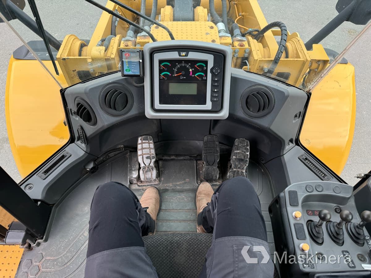 Chargeuse sur pneus Hjullastare CAT 972K