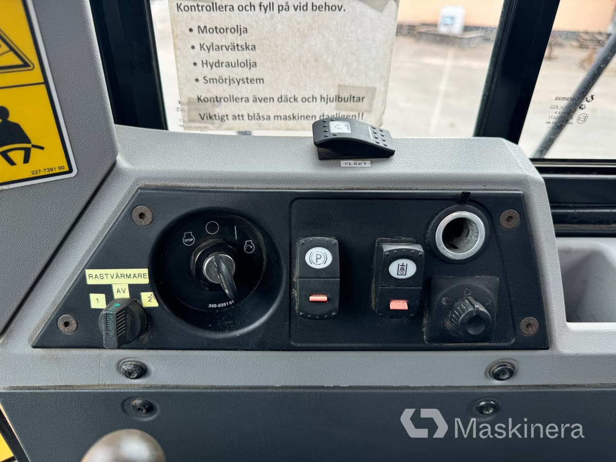 Chargeuse sur pneus Hjullastare CAT 972K