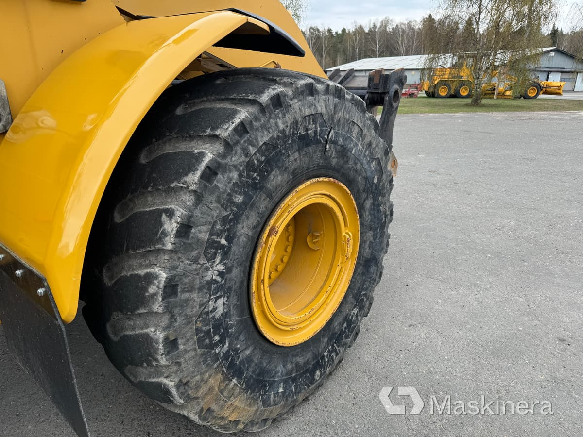 Chargeuse sur pneus Hjullastare CAT 972K