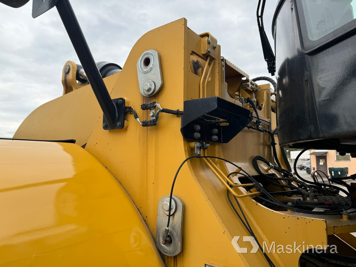 Chargeuse sur pneus Hjullastare CAT 972K